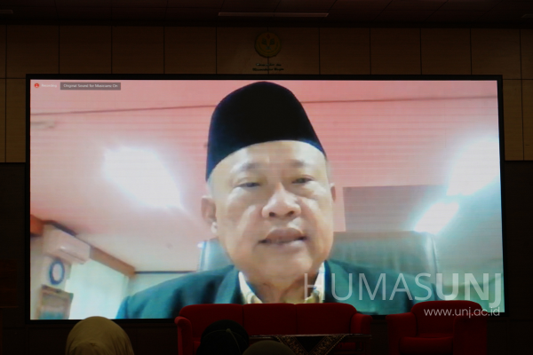 Sambutan Prof. Komarudin via Zoom Meeting